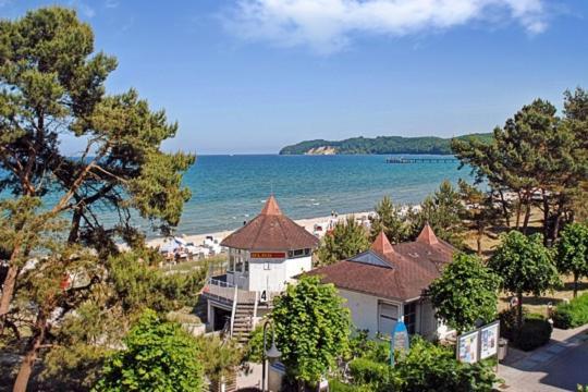 Strandvilla Aegir Mit Ostseeblick Binz Esterno foto