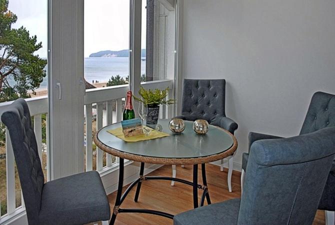 Strandvilla Aegir Mit Ostseeblick Binz Esterno foto